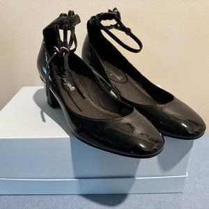 Beautiful Mary Janes heels shoes by Free People leather size 37